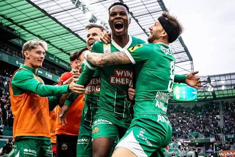 曼联冬窗首签浮现！1500万锁定法甲抢断王 球员已同意加盟